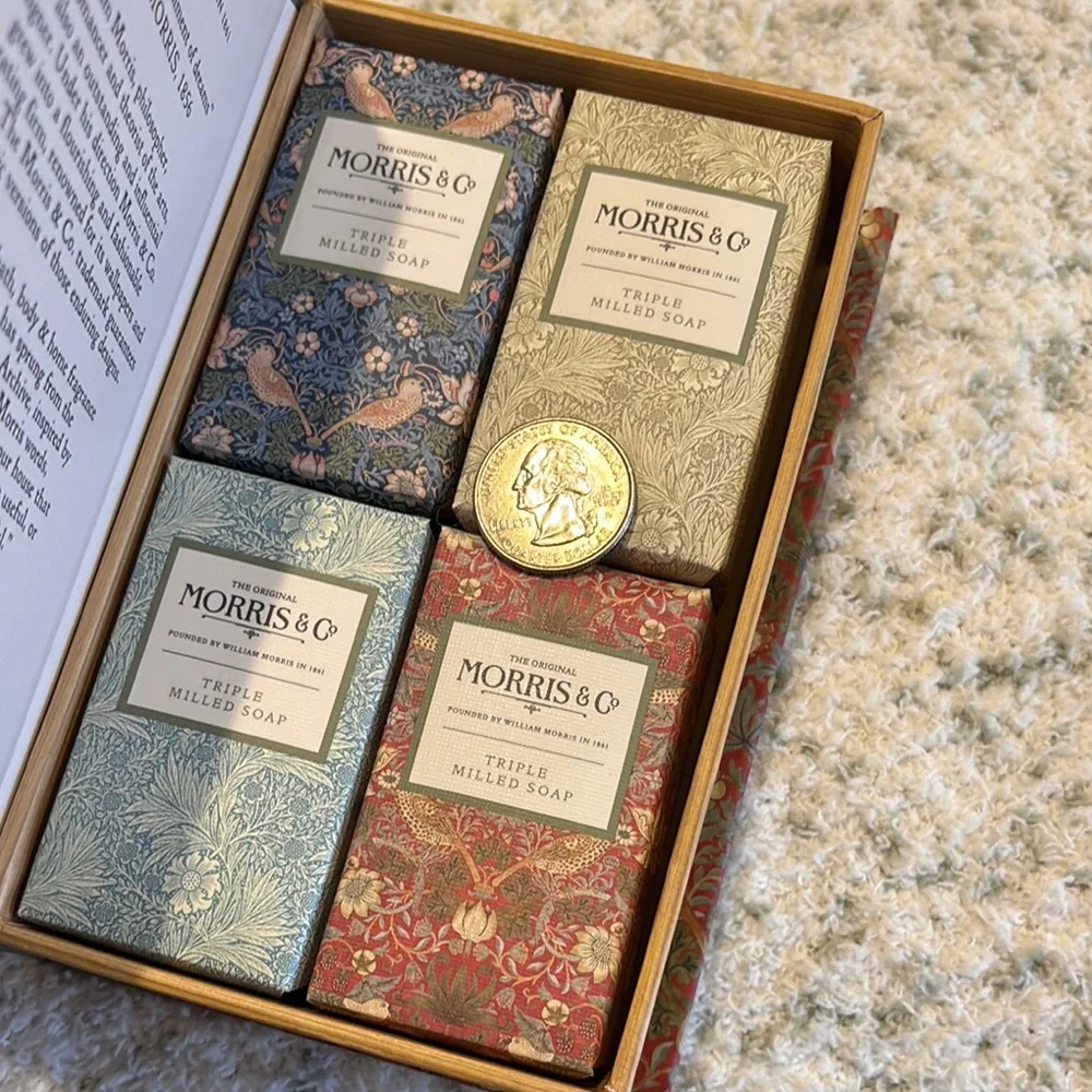 William Morris At Home Guest Soaps Boxed Set of 4, NWT - Picture 14 of 16